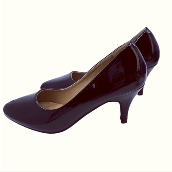 Step up your style with JABASIC Women's Low‎ Heel Dress Pumps - Size 6! - Picture 4 of 8